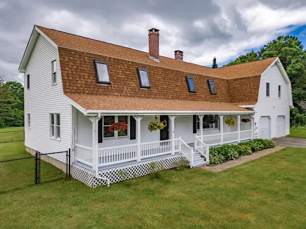 1111 Bremen Road, Waldoboro, ME 04572