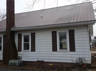 861 S Batman St, Dugger, IN 47848