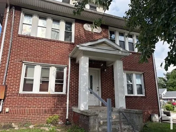 727 N Howard St APT 1, Akron, OH 44310