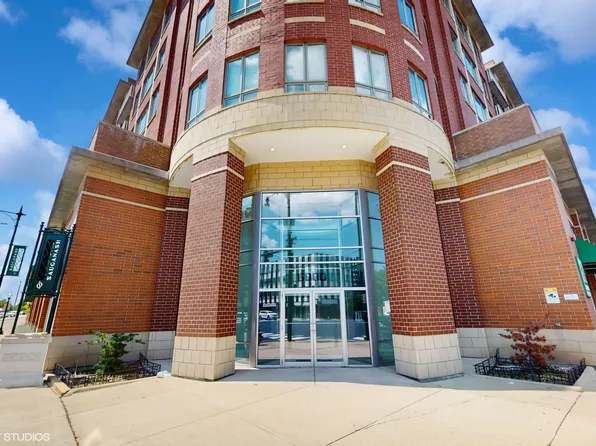 6000 N Cicero Ave APT 217, Chicago, IL 60646