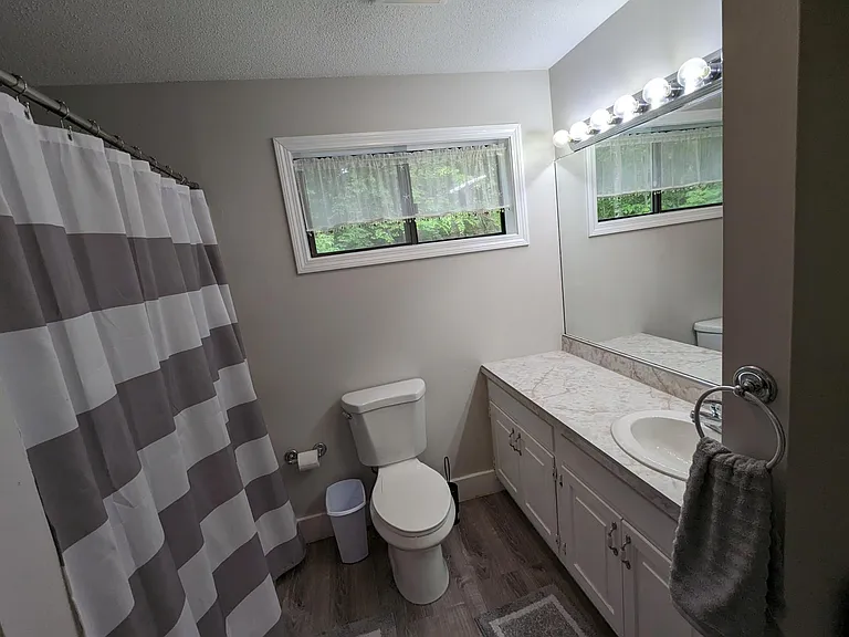 860 Murphys Rd #1A — Photo 26