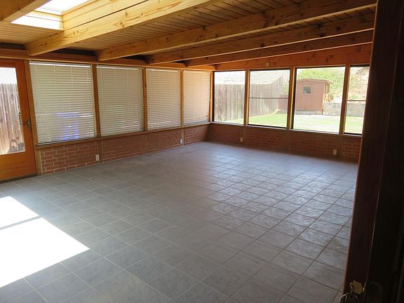 Enclosed Patio/Sun Room