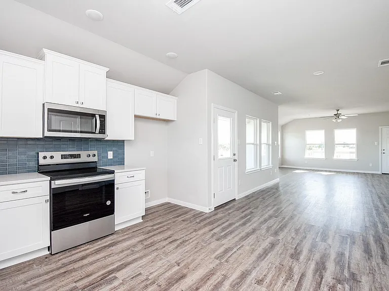 544 Buckskin Dr — Photo 24