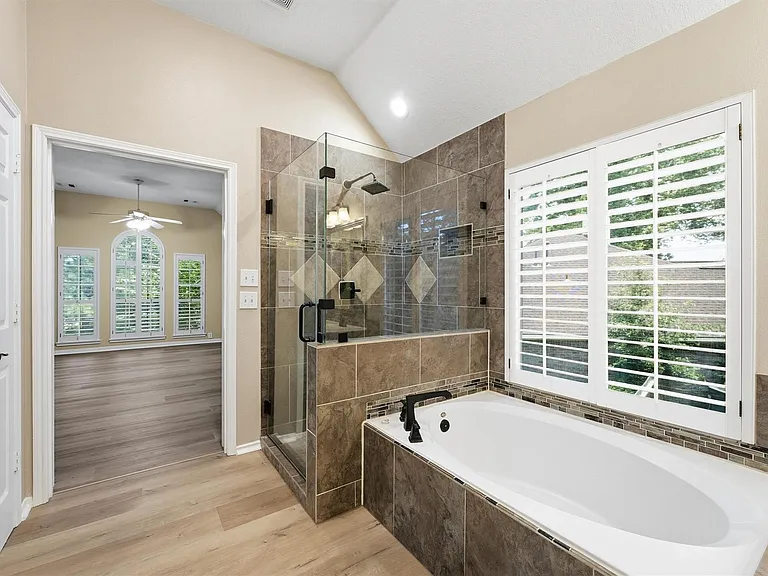 19311 Kristen Park Ct — Photo 17