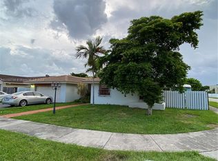 1200 SW 104th Ave, Miami, FL 33174