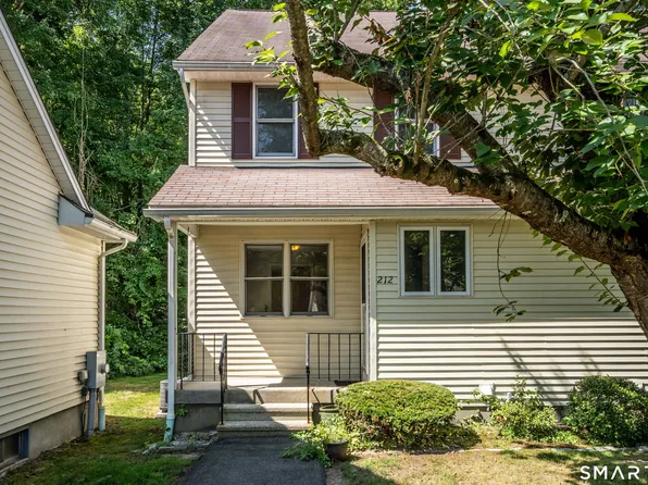 212 Oldefield Farms Road #212, Enfield, CT 06082