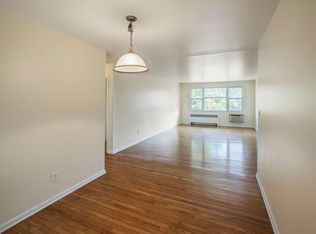 185 Van Rensselaer Blvd APT 04-TC, Menands, NY 12204