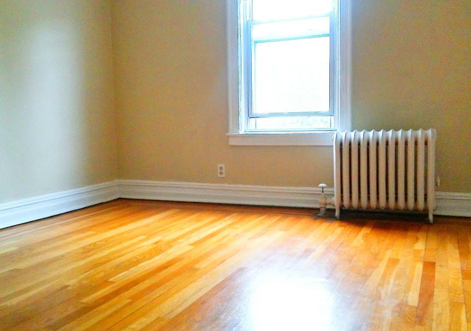 2nd image of 1195 Van Nest Ave