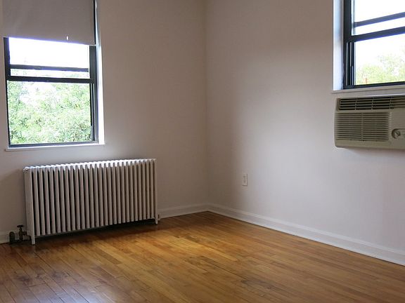 4th image of 147 S Negley Ave APT 12