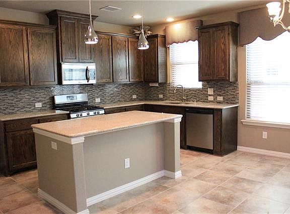 3rd image of 4429 Blackjack Oak Dr