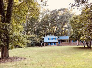 13 Winterberry Way, Chapel Hill, NC 27516