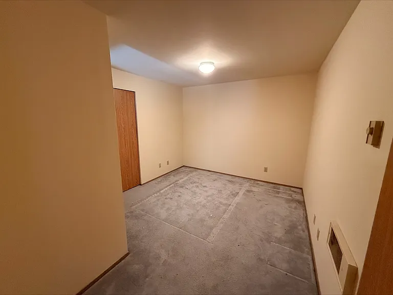 2770 Alki — Photo 4
