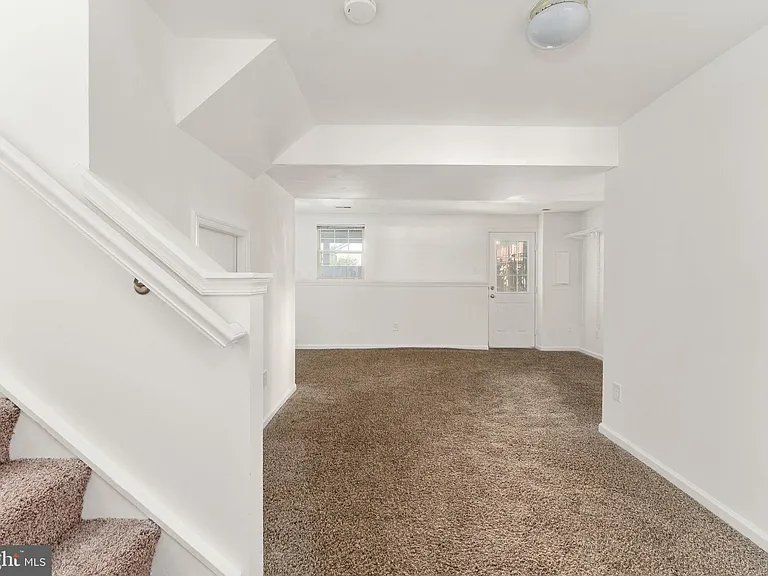 6219 Bella Dr — Photo 16
