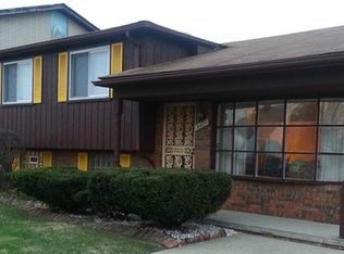 8401 Pembroke Ave, Detroit, MI 48221