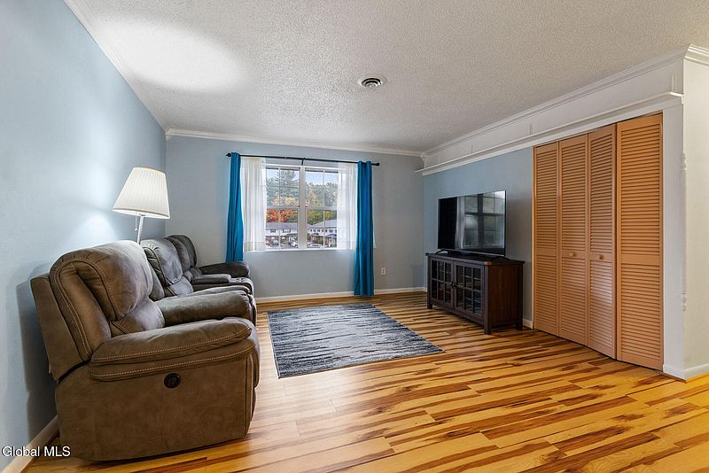 5th image of 25A Pine Lane #6A