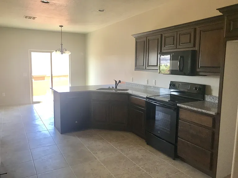 370 W Buena Vis #128 — Photo 2