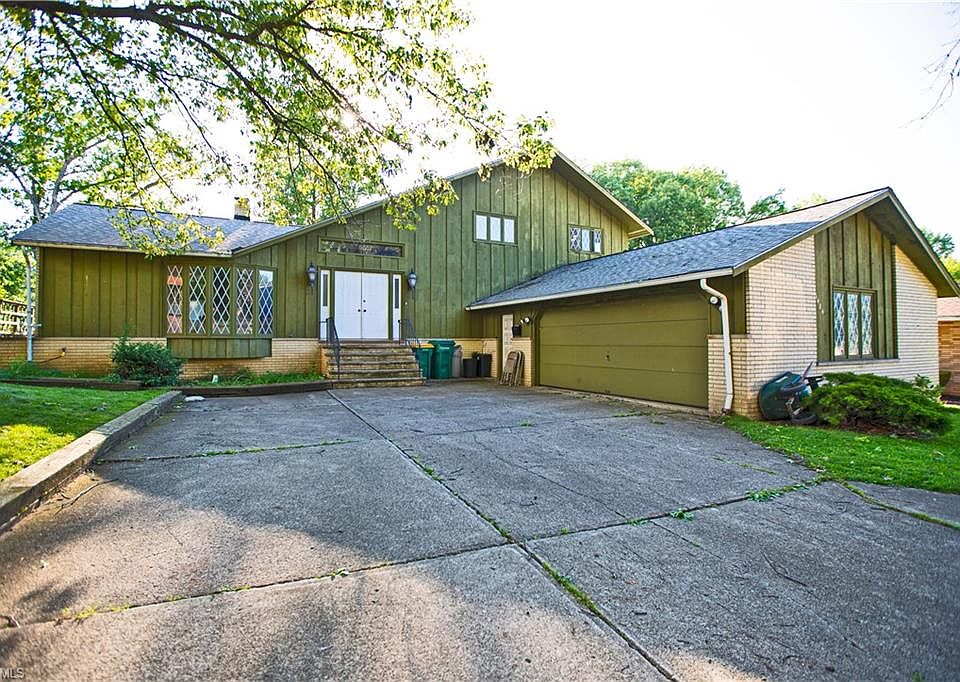 1st image of 6484 Tanglewood Ln