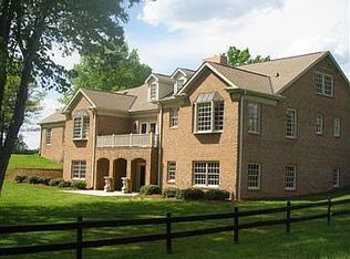 309 Flatwood Rd, Hodges, SC 29653