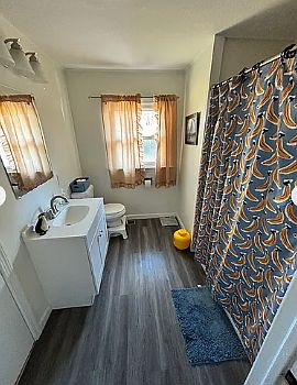 5th image of 311 West St