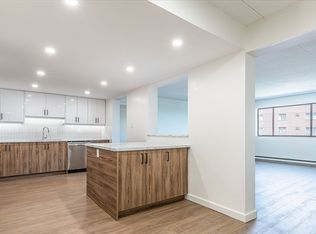 Heritage Place, Kitchener, ON N2B 3R7