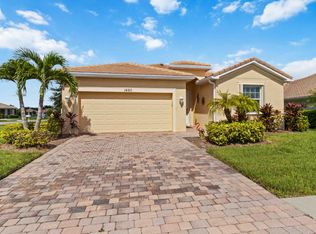 1480 Mossy Oak Dr, North Port, FL 34287
