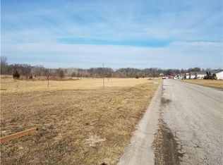 Oak St, Belton, MO 64012