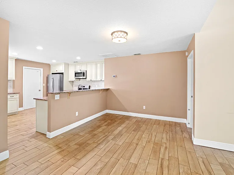 3725 Laurette Rd — Photo 11