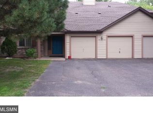 202 Galtier Pl, Shoreview, MN 55126