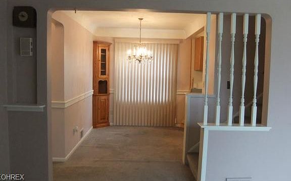 3rd image of 30078 Truman Ave