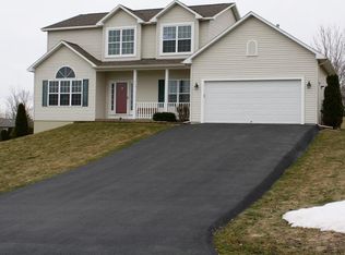 315 Middle Dr, Canastota, NY 13032