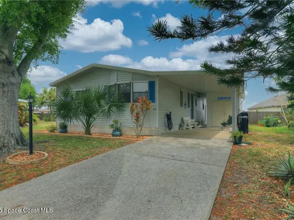 104 Caladium Ct, Barefoot Bay, FL 32976