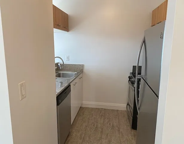 800 6th Ave #9B — Photo 7