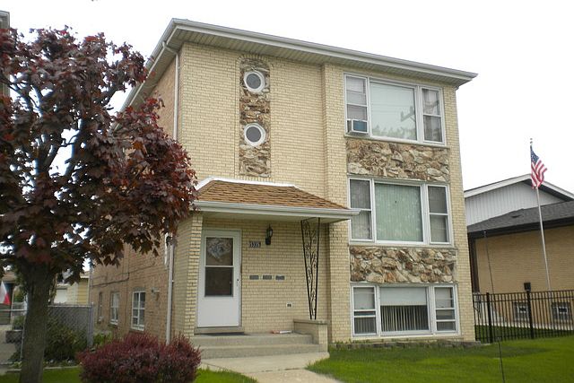 1st image of 5335 S Narragansett Ave