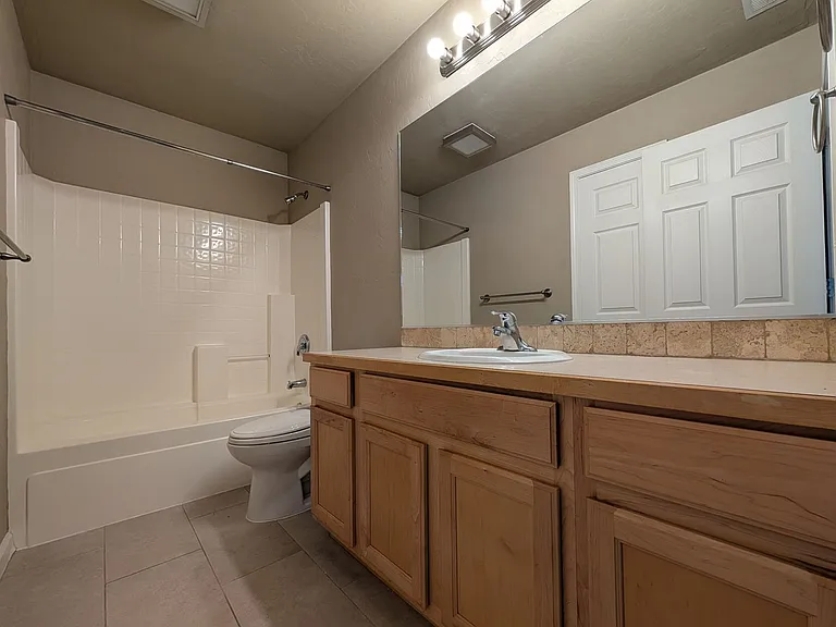 3623 Kendra St — Photo 22