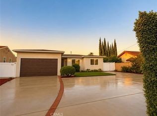 9170 Omelveny Ave, Sun Valley, CA 91352