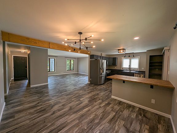 Dining Room/Main Living Space