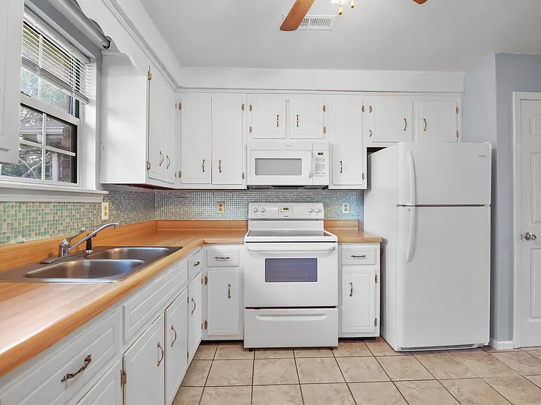 636 R S Bradley Blvd #A — Photo 21