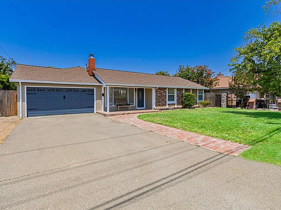 2nd image of 14361 Branham Ln