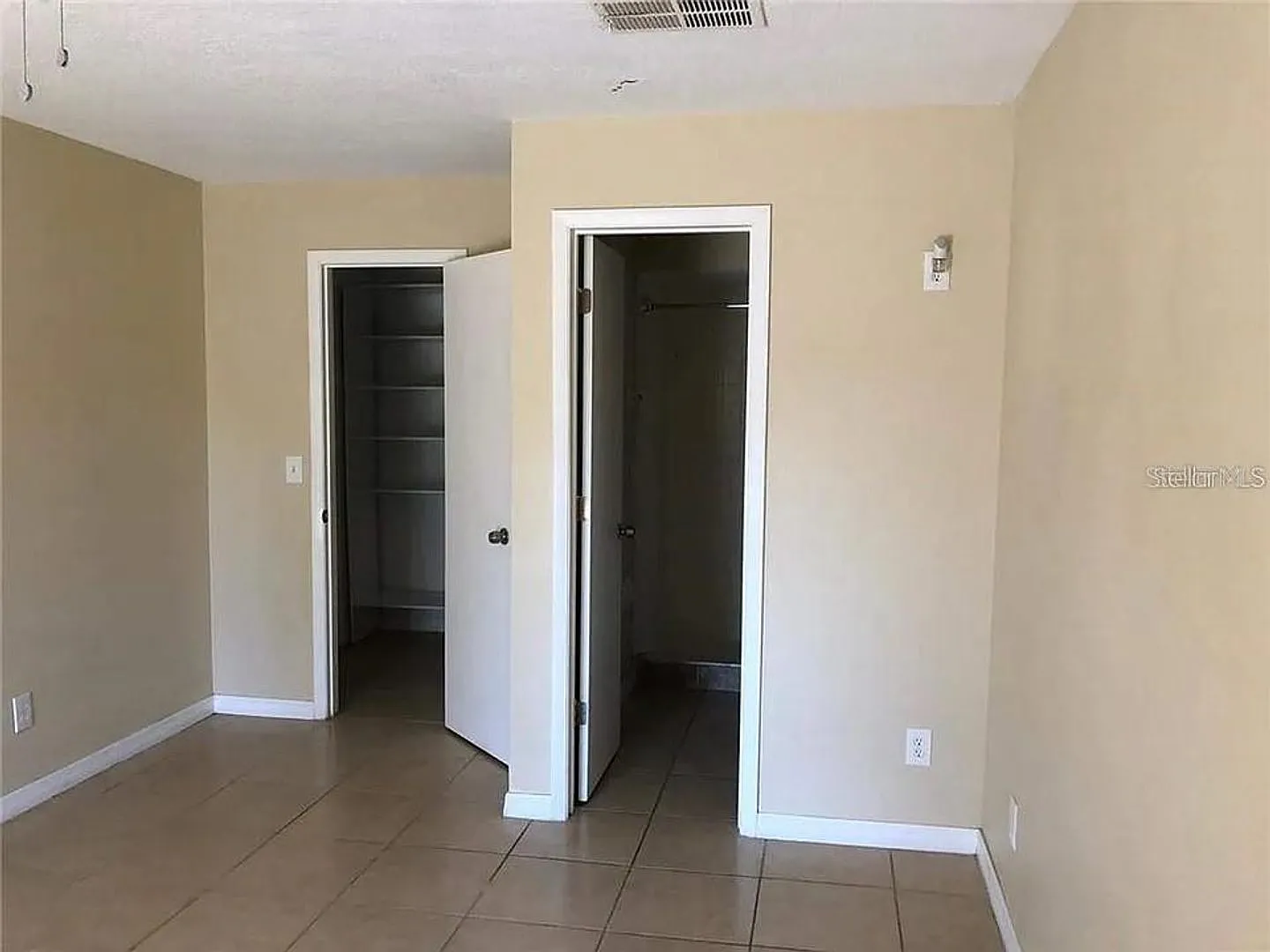 Beautiful Home — Photo 3