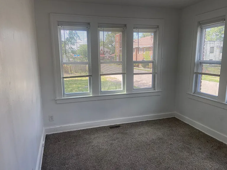 18475 Wexford T - TO Real Estate LLC — Photo 2
