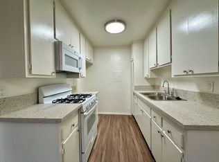 Laurel Canyon, Valley Village, CA 91607