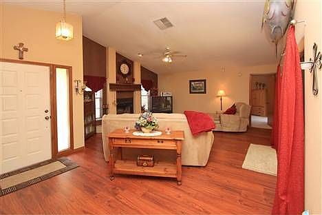 5th image of 13532 Avista Dr