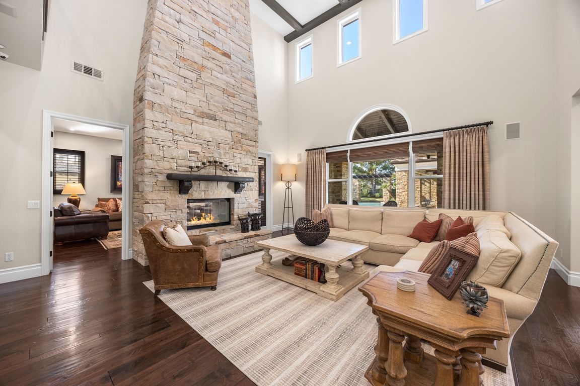 next background image