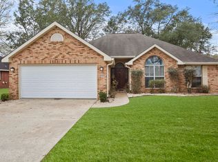 13705 Hidden Oaks Dr, Gulfport, MS 39503