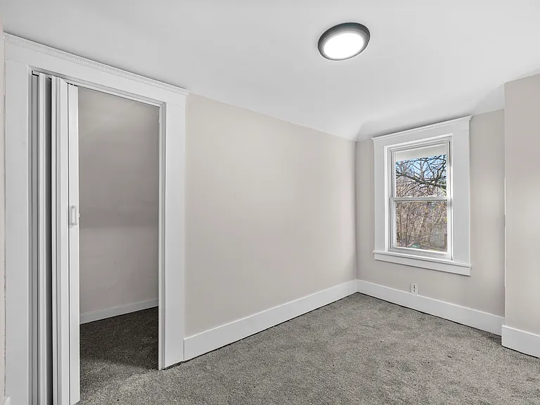 428 Bauman Ave — Photo 17