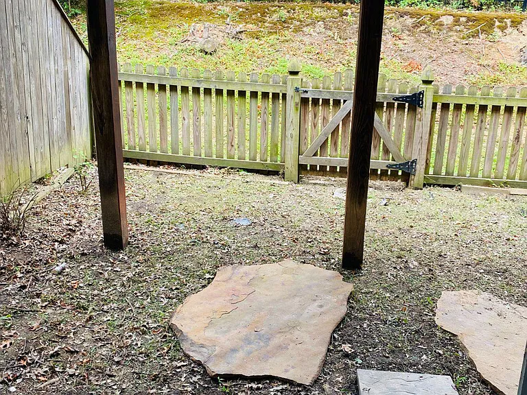 8825 Goose Landing Cir #8825 — Photo 28