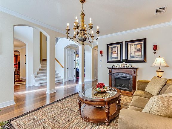 4th image of 20952 Torre Del Lago ST