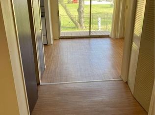 1100 Summer St APT 5, Algonac, MI 48001
