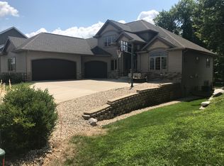 6011 Tuscobia Trl, Mc Farland, WI 53558