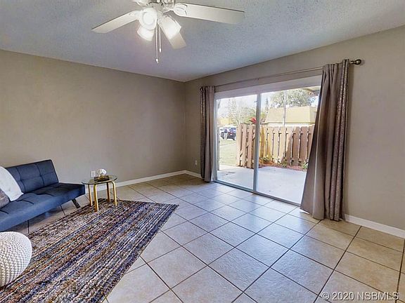 4th image of 96 Moonstone Ct